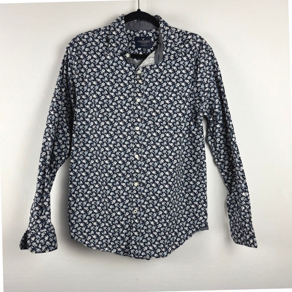 American Eagle Button Down Medium Navy Floral Long Sleeve Nautical Cottagecore